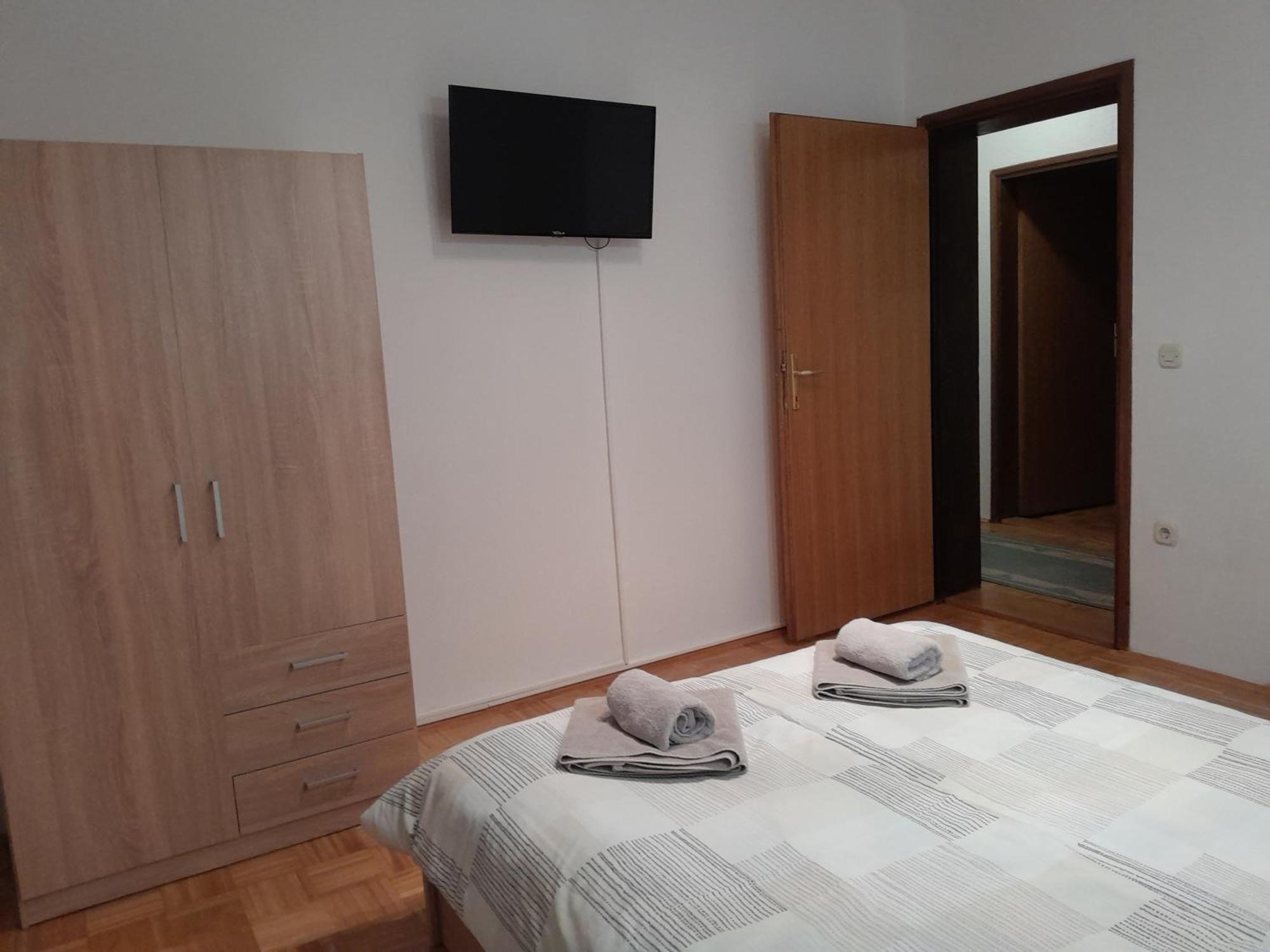 Apartman Kod Dide I Bake Vukovar Buitenkant foto