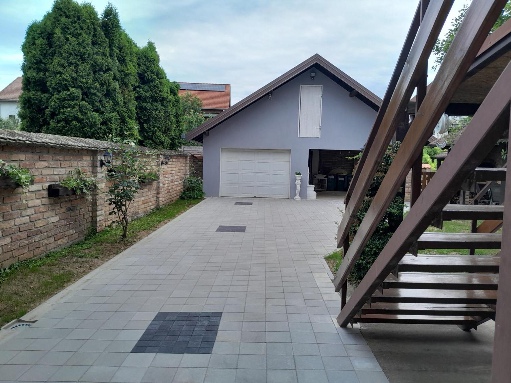 Apartman Kod Dide I Bake Vukovar Buitenkant foto